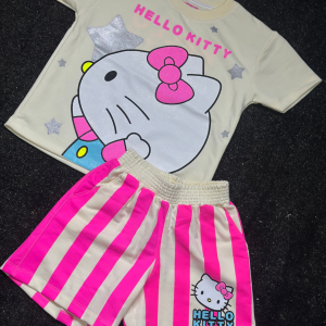 Conjunto Franela/Short Rayas Hello Kitty Crudo